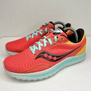 Saucony Kinvara 11 S10551-46 Womens Size 9 Coral/Orange/Lt. Blue SUPERB! No Box.